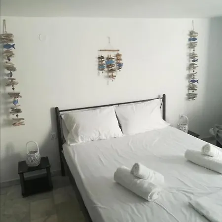 アパート Mykonian Classy Cycladic Style 5 Mins To Ornos Beach!